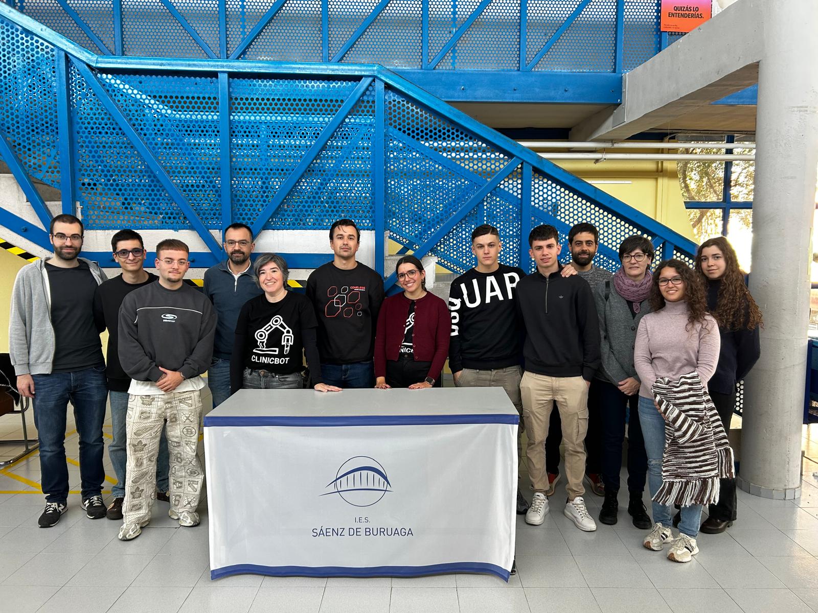 PHOTO 2025 11 25 19 14 58 - Ciclos de Formación Profesional - Montecastelo